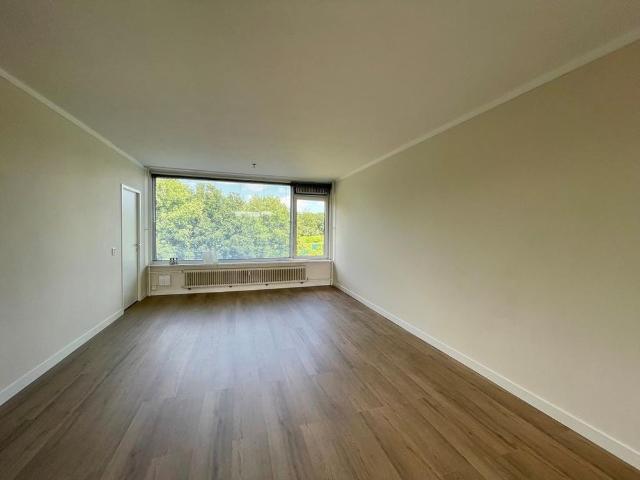 Appartement te huur in Huizen, Noord Holland