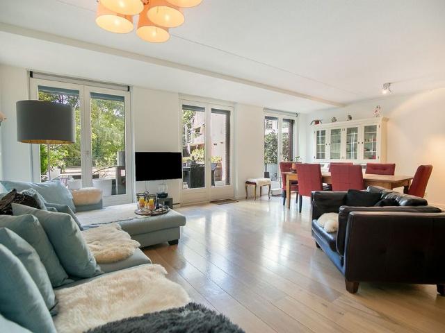 Appartement te huur in Bovenkerk, Noord Holland