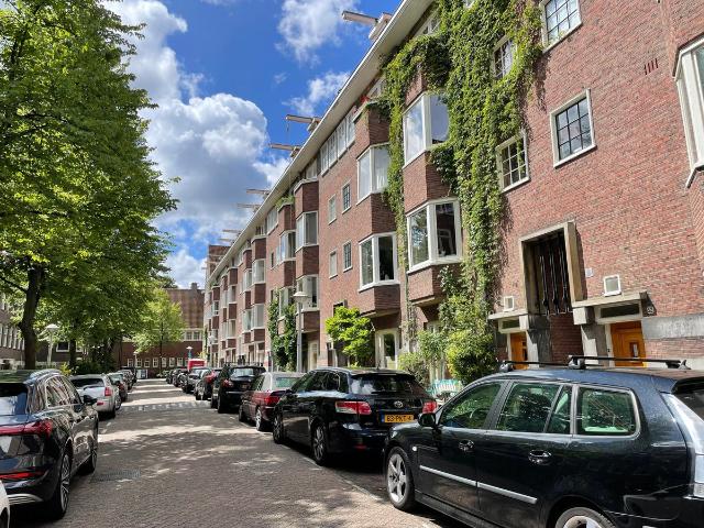 Appartement te huur in Zuid, Amsterdam