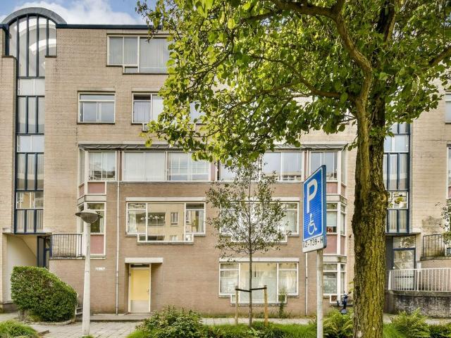 Appartement te huur in Zuid, Amsterdam