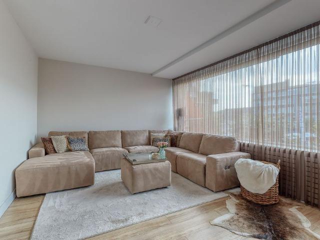 Appartement te huur in Loosduinen, Zuid Holland