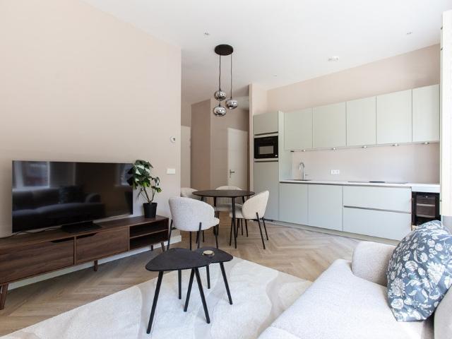 Appartement te huur in Oost, Amsterdam