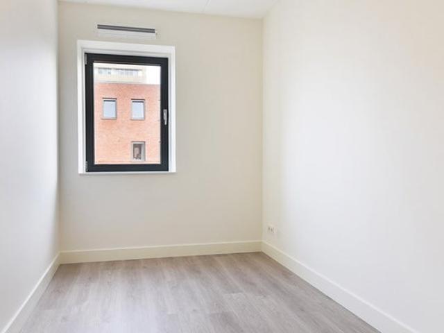 Appartement te huur in Delft, Voorhof