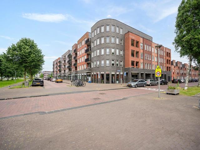 Appartement te huur in Europakwartier, Almere-haven