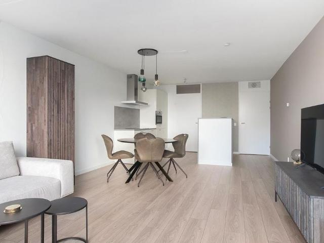 Appartement te huur in De Omval, Amsterdam