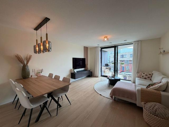 Appartement te huur in IJsselmonde, Rotterdam