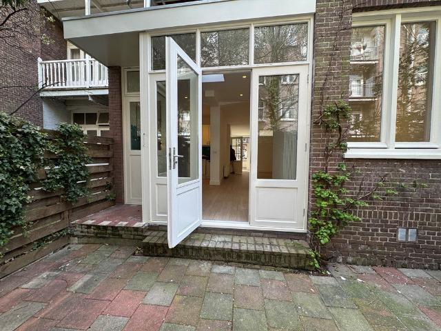 Appartement te huur in Zuid, Amsterdam