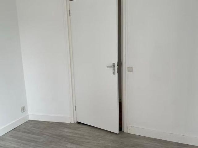 Appartement te huur in Napels, Heiligerlee