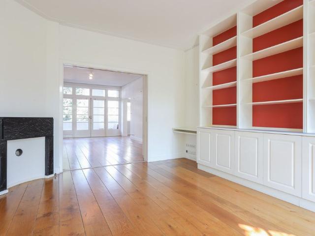 Appartement te huur in Zuid, Amsterdam