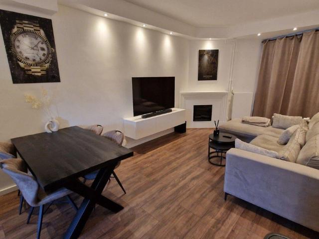 Appartement te huur in Zuid, Amsterdam