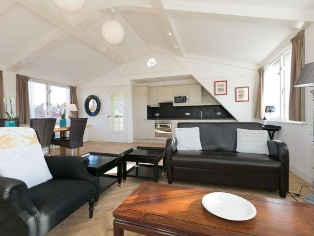 Appartement te huur in Archipelbuurt, Zuid Holland
