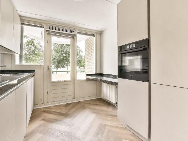 Appartement te huur in Zuid, Amsterdam