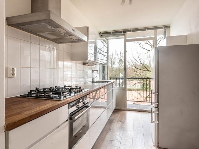 Appartement te huur in Zuid, Amsterdam