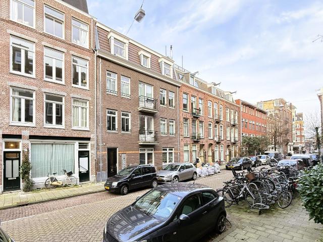 Appartement te huur in Zuid, Amsterdam