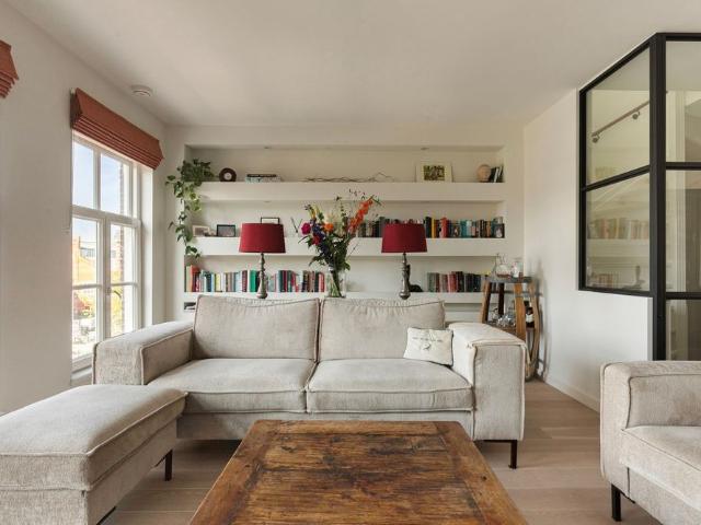 Appartement te huur in Zuid, Amsterdam