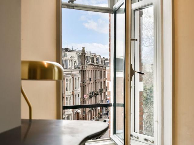 Appartement te huur in Zuid, Amsterdam