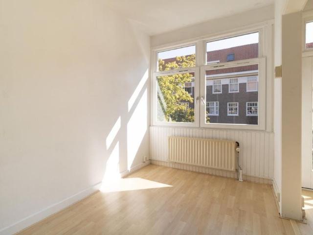 Appartement te huur in Zuid, Amsterdam
