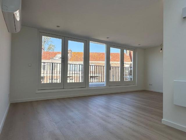 Appartement te huur in Zuid, Amsterdam