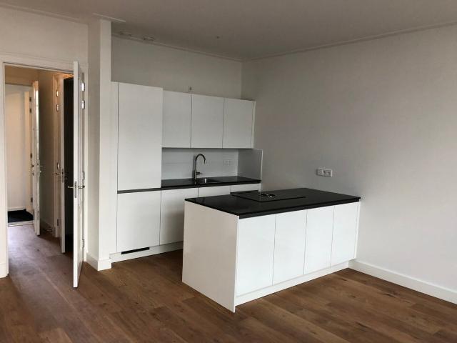 Appartement te huur in Zuid, Amsterdam