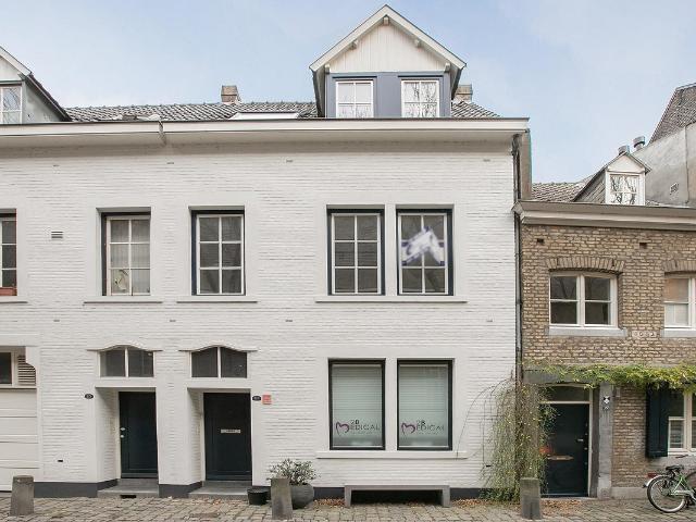 Appartement te huur in Jekerkwartier, Limburg