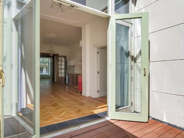 Appartement te huur in Zuid, Amsterdam