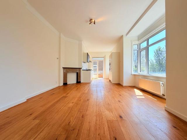 Appartement te huur in Loosduinen, Zuid Holland