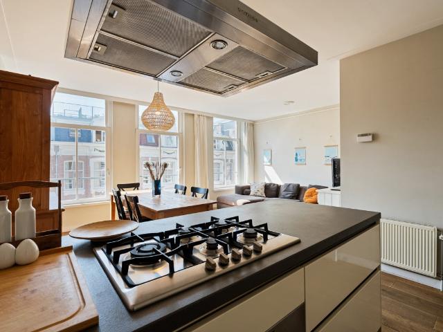 Appartement te huur in Zuid, Amsterdam