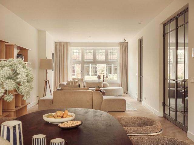 Appartement te huur in Zuid, Amsterdam