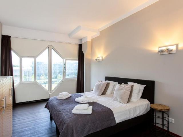 Appartement te huur in De Mors, Zuid Holland