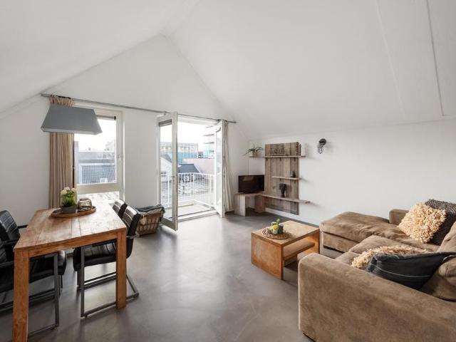 Appartement te huur in Rosmolenbuurt, Zaandam