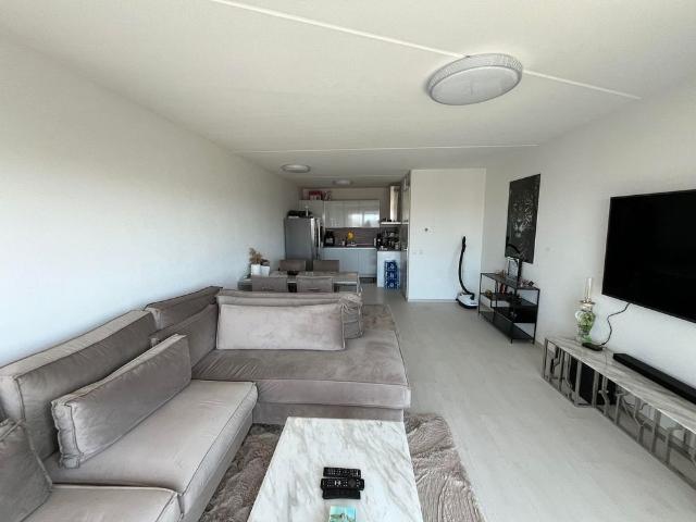 Appartement te huur in Laak, Zuid Holland