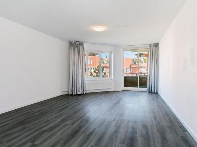 Appartement te huur in Oostgaarde, Zuid Holland