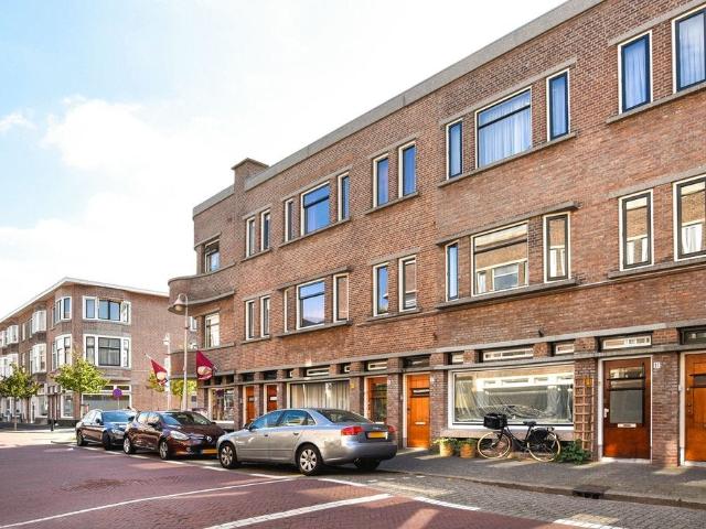 Appartement te huur in Benoordenhout, Zuid Holland