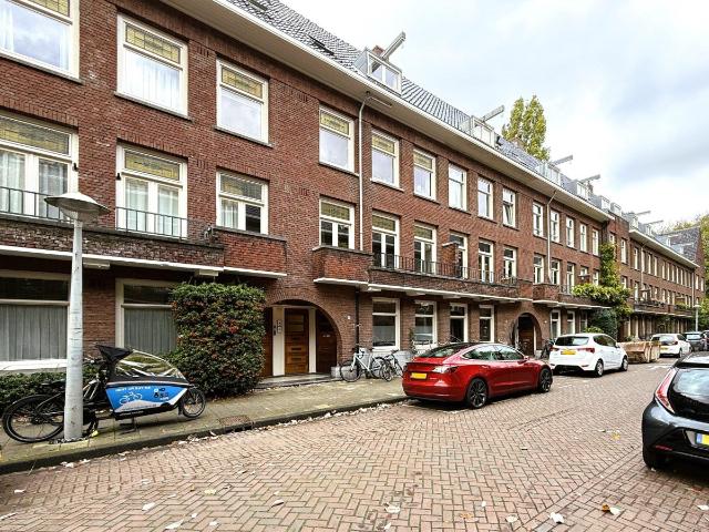 Appartement te huur in Zuid, Amsterdam