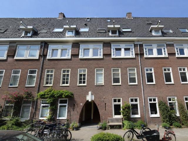 Appartement te huur in Zuid, Amsterdam