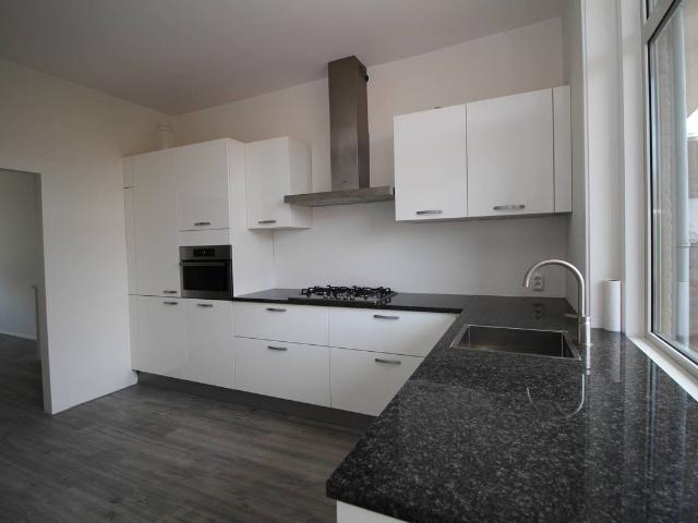 Appartement te huur in Den Haag, Zuid Holland