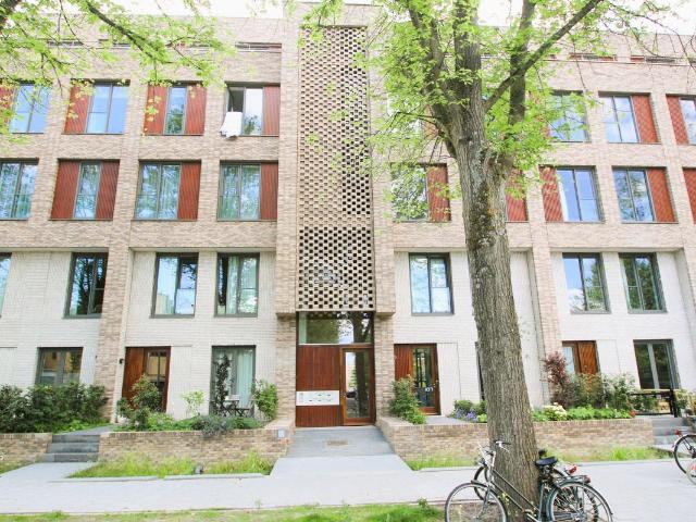 Appartement te huur in Zuid, Amsterdam