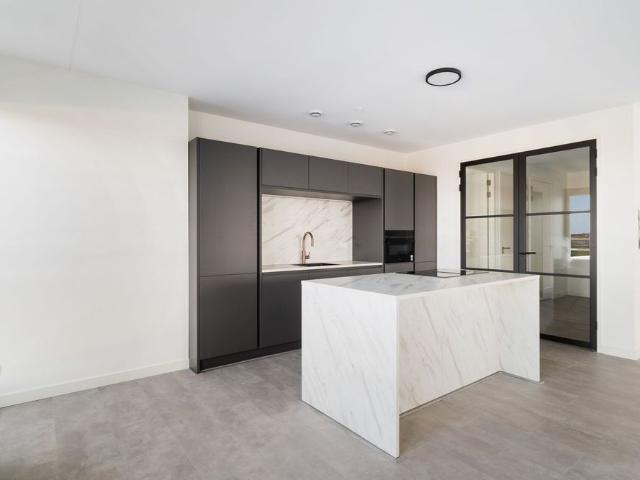 Appartement te huur in Oegstgeest, Zuid Holland