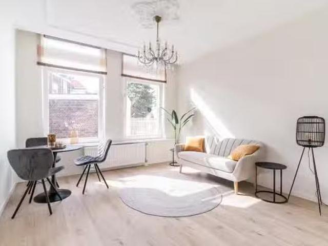Woning te koop in Den Haag, Belgisch Park
