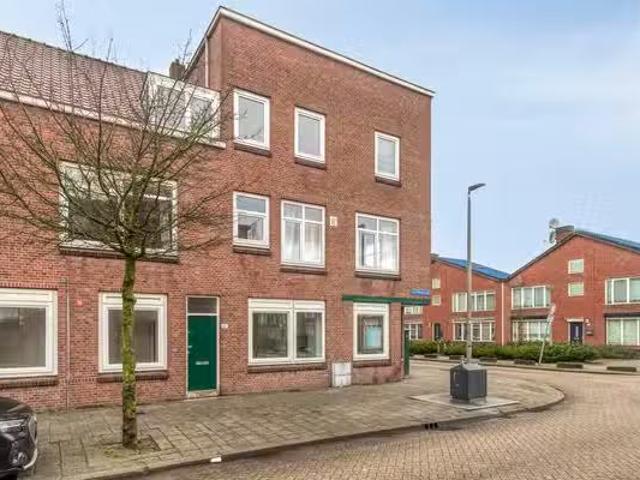 Appartement te koop in Bloemhof, Rotterdam