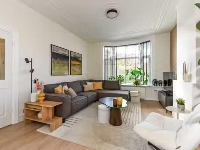 Appartement te koop in Vruchtenbuurt, Zuid Holland
