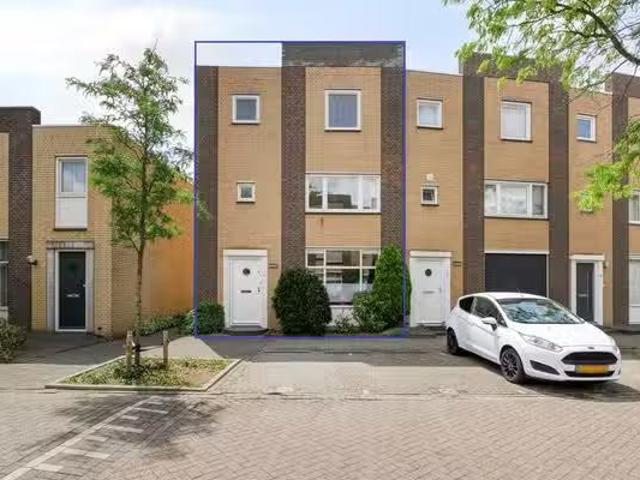 Appartement te koop in Scharn, Limburg