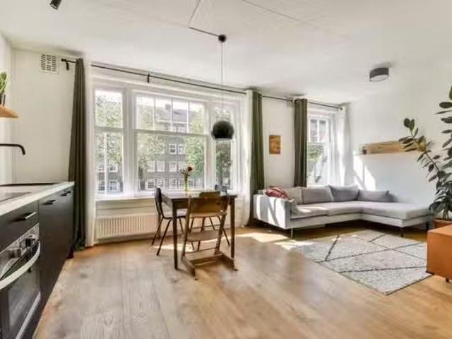 Appartement te koop in Zuid, Amsterdam
