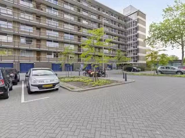 Appartement te koop in Ommoord, Rotterdam