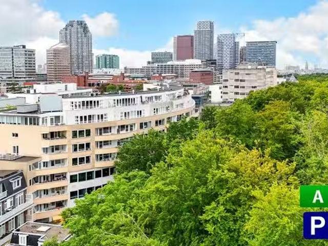 Landhuis te koop in Den Haag