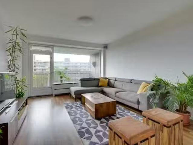 Appartement te koop in Zuid, Amsterdam