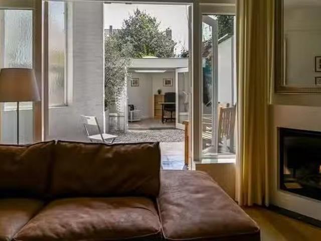 Appartement te koop in Zuid, Amsterdam