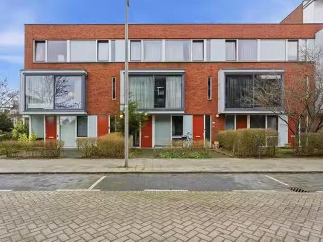 Appartement te koop in Hillegersberg-Schiebroek, Rotterdam