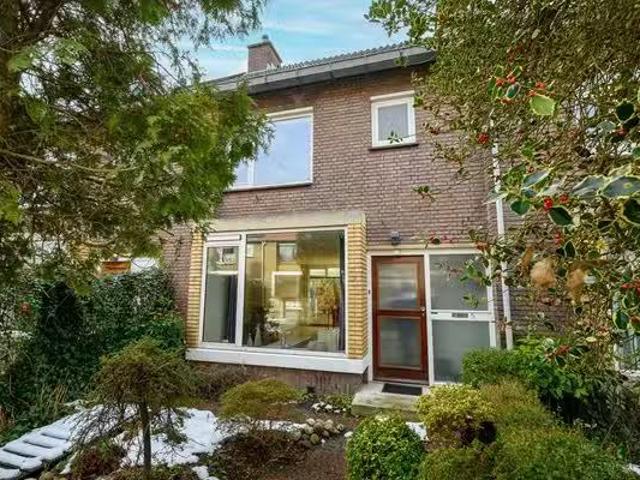 Appartement te koop in Benoordenhout, Zuid Holland