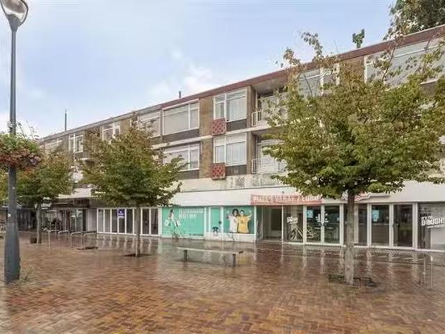 Appartement te koop in De Coebel, Leiden